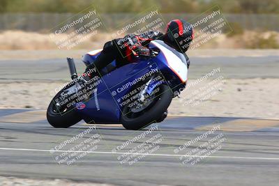 media/Mar-13-2022-SoCal Trackdays (Sun) [[112cf61d7e]]/Turn 2 (130pm)/